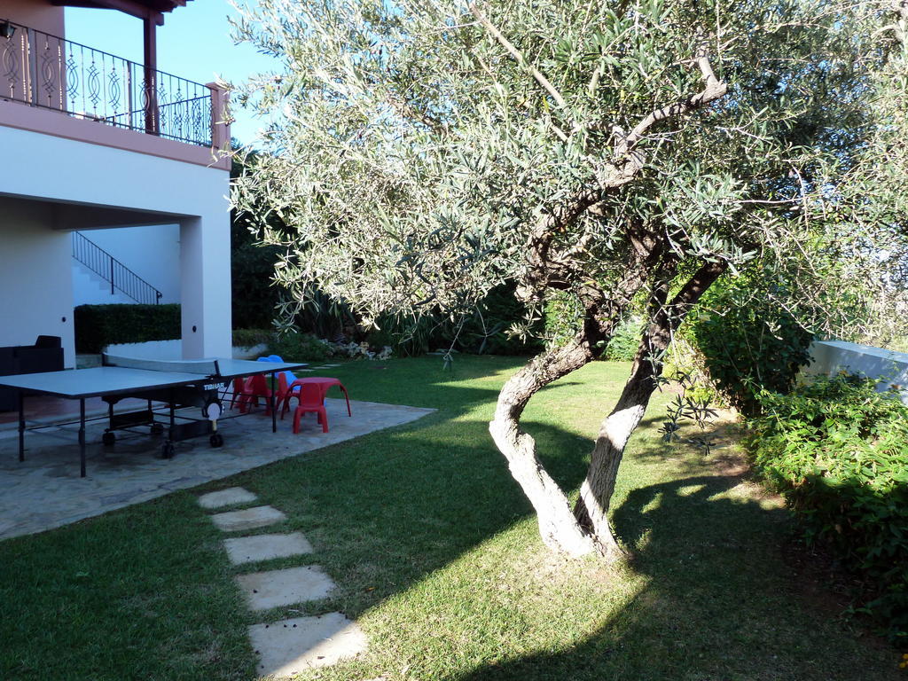Villa Amalia كاليفيس الغرفة الصورة