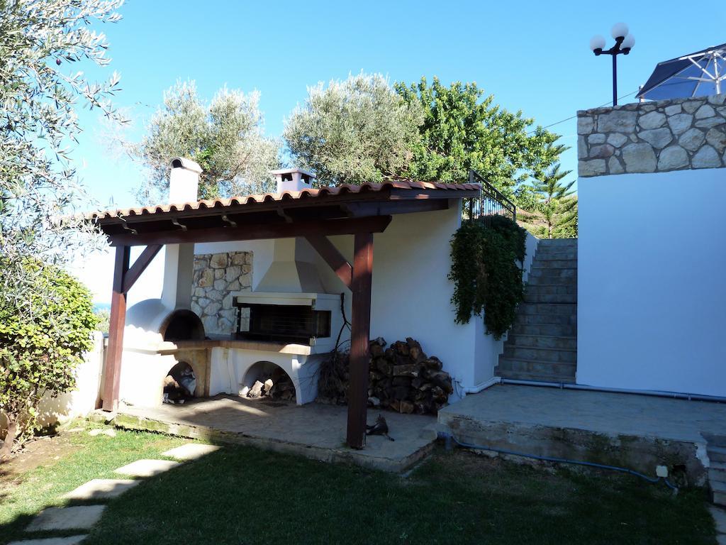 Villa Amalia كاليفيس الغرفة الصورة
