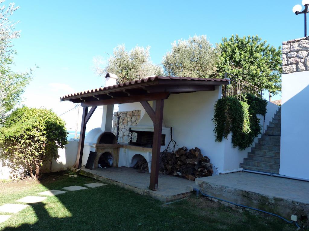 Villa Amalia كاليفيس الغرفة الصورة